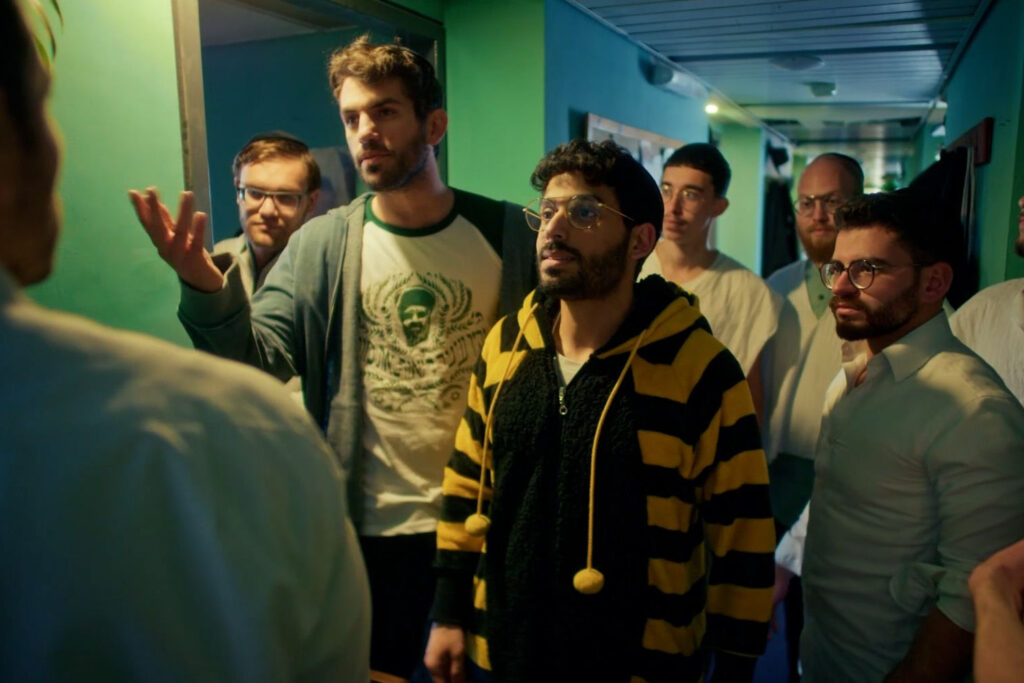 Still 5
