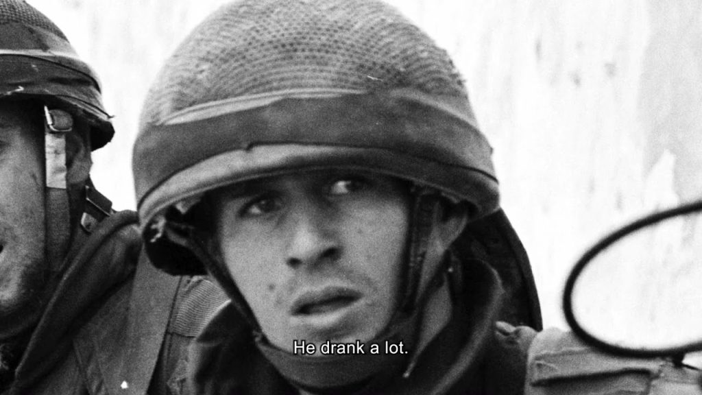 1341 Frames of  Love and  War